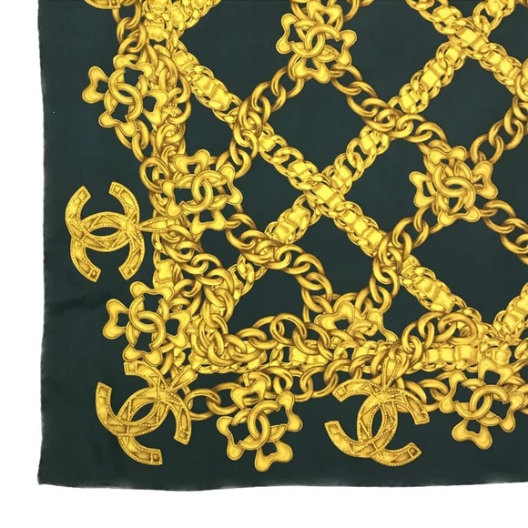 SOLD CHANEL CC Logo 100% Silk Scarf Multicolor - Picture 2 of 4